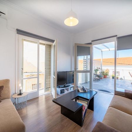 Апартаменты The Roof - Flat Sea View In Aegina Town Экстерьер фото