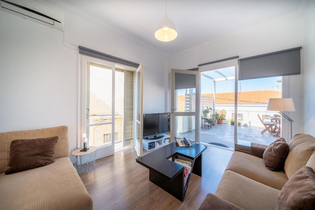 Апартаменты The Roof - Flat Sea View In Aegina Town Экстерьер фото