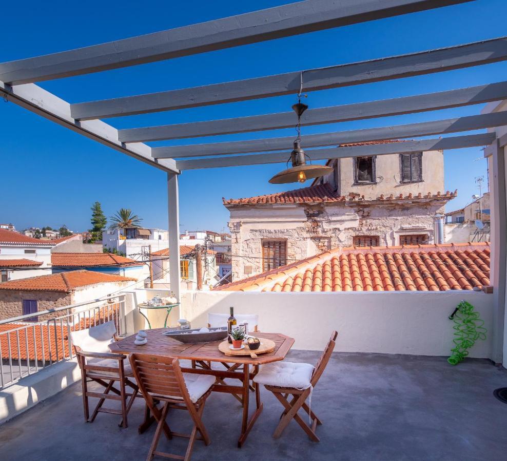 Апартаменты The Roof - Flat Sea View In Aegina Town Экстерьер фото