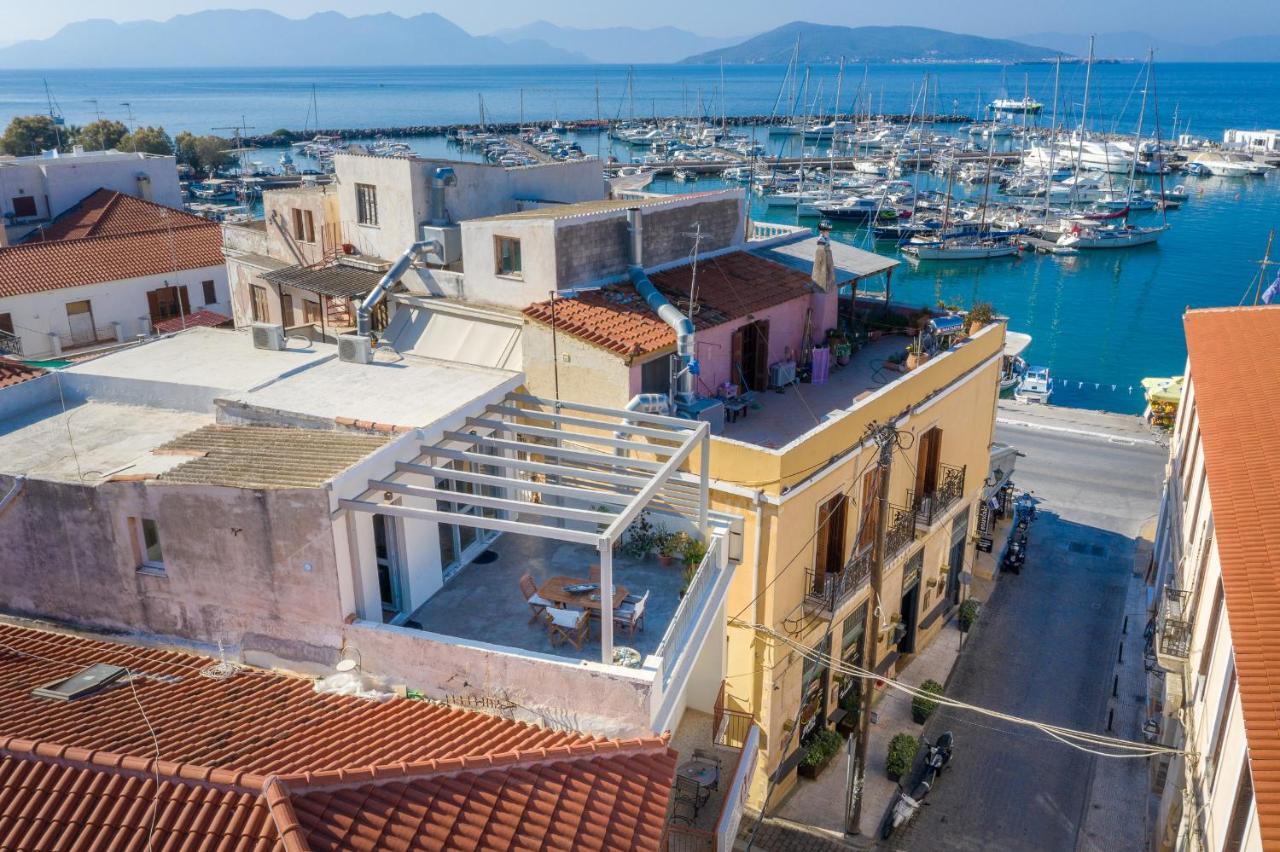 Апартаменты The Roof - Flat Sea View In Aegina Town Экстерьер фото